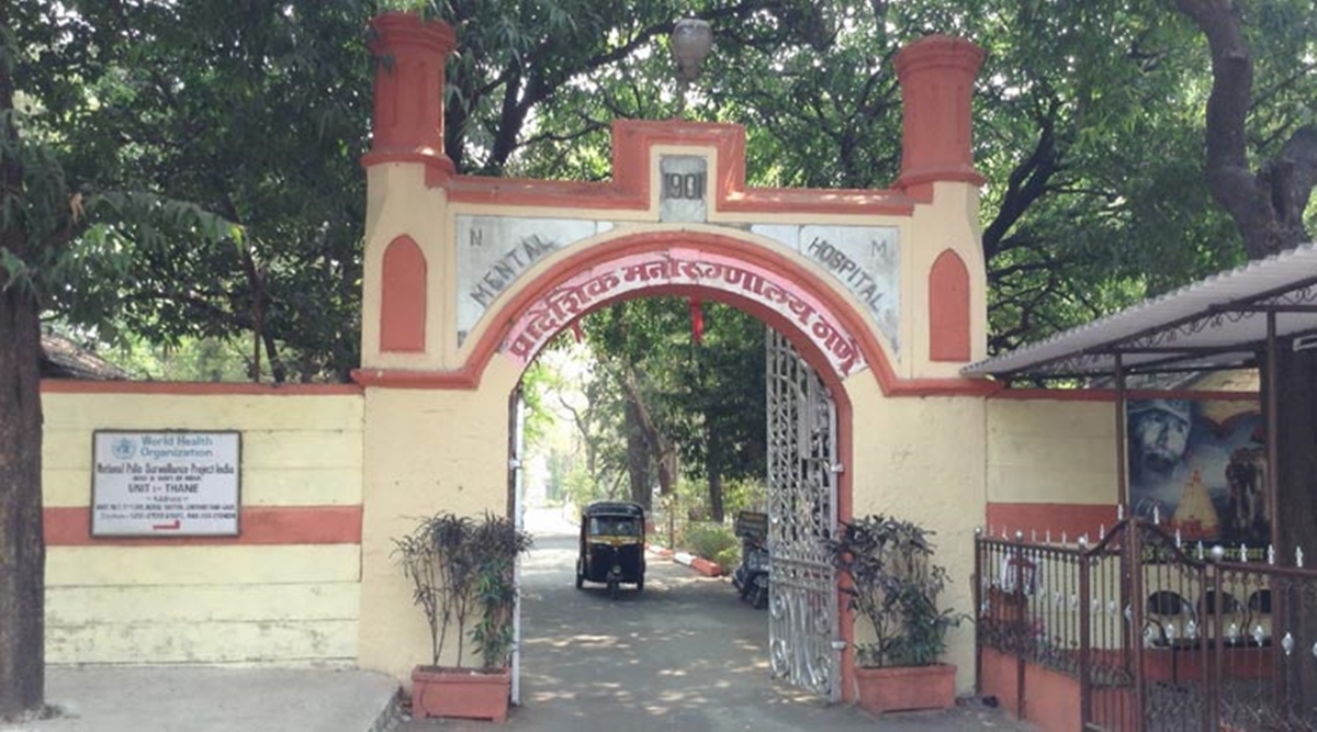 Free Raincoats For Patients Of Thane Mental Hospital